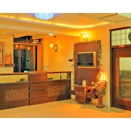 Hotel Shivam Fort View, Chittorgarh Bagian luar foto