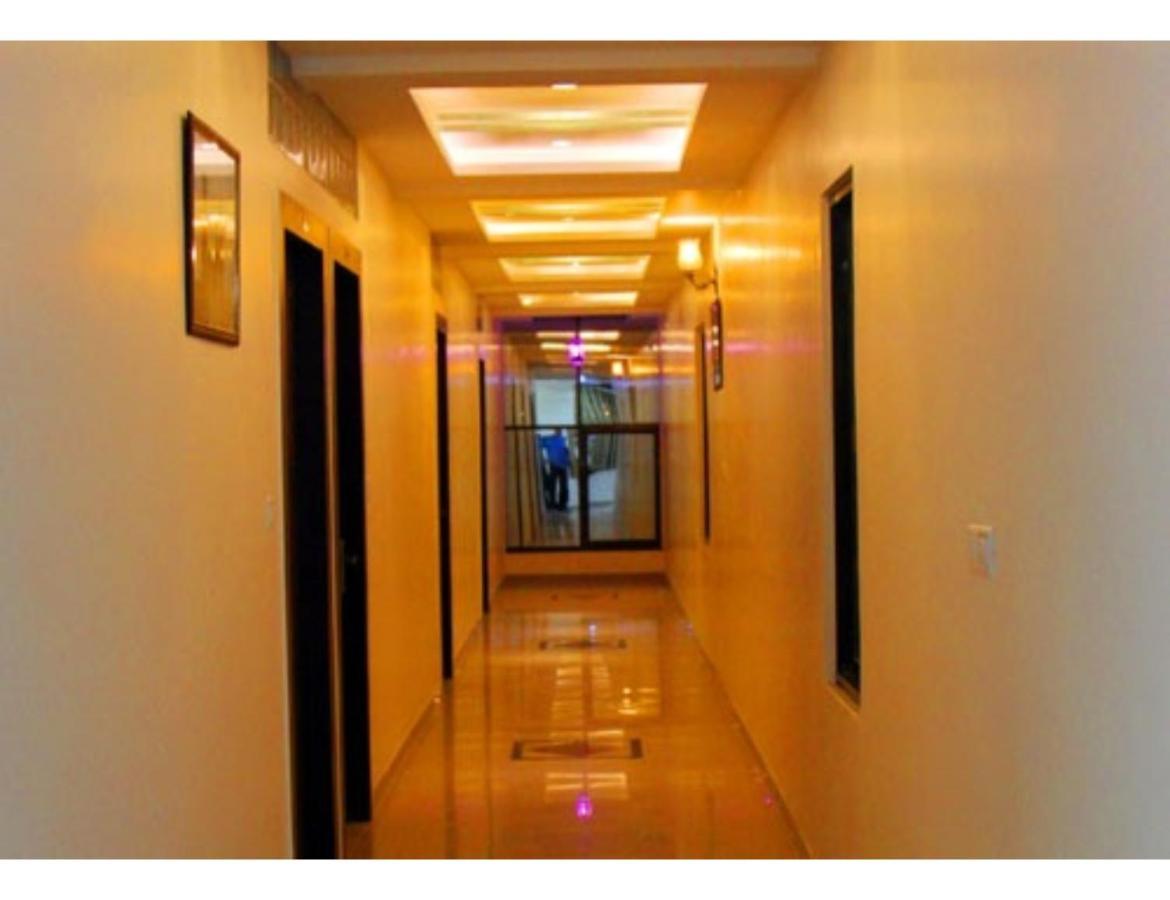 Hotel Shivam Fort View, Chittorgarh Bagian luar foto