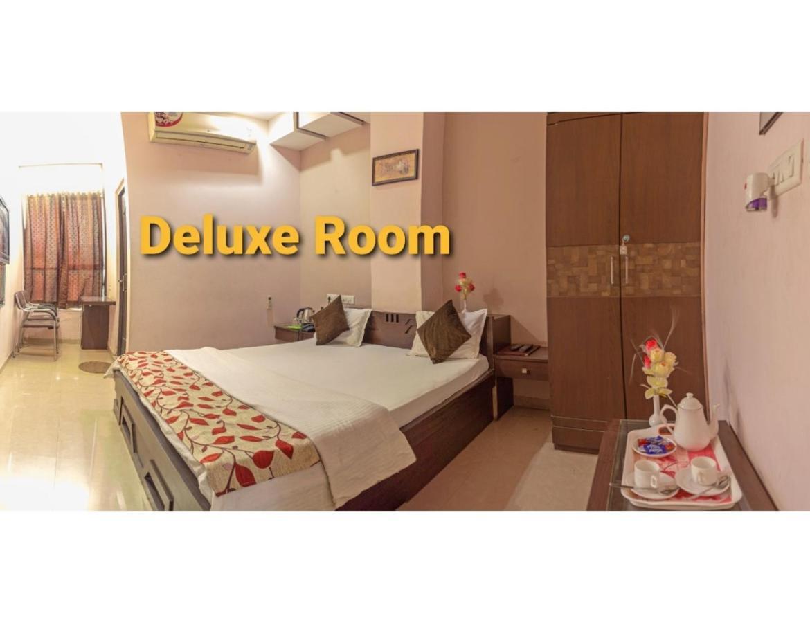 Hotel Shivam Fort View, Chittorgarh Bagian luar foto
